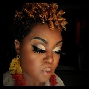 Meet your Posher, Chiquita